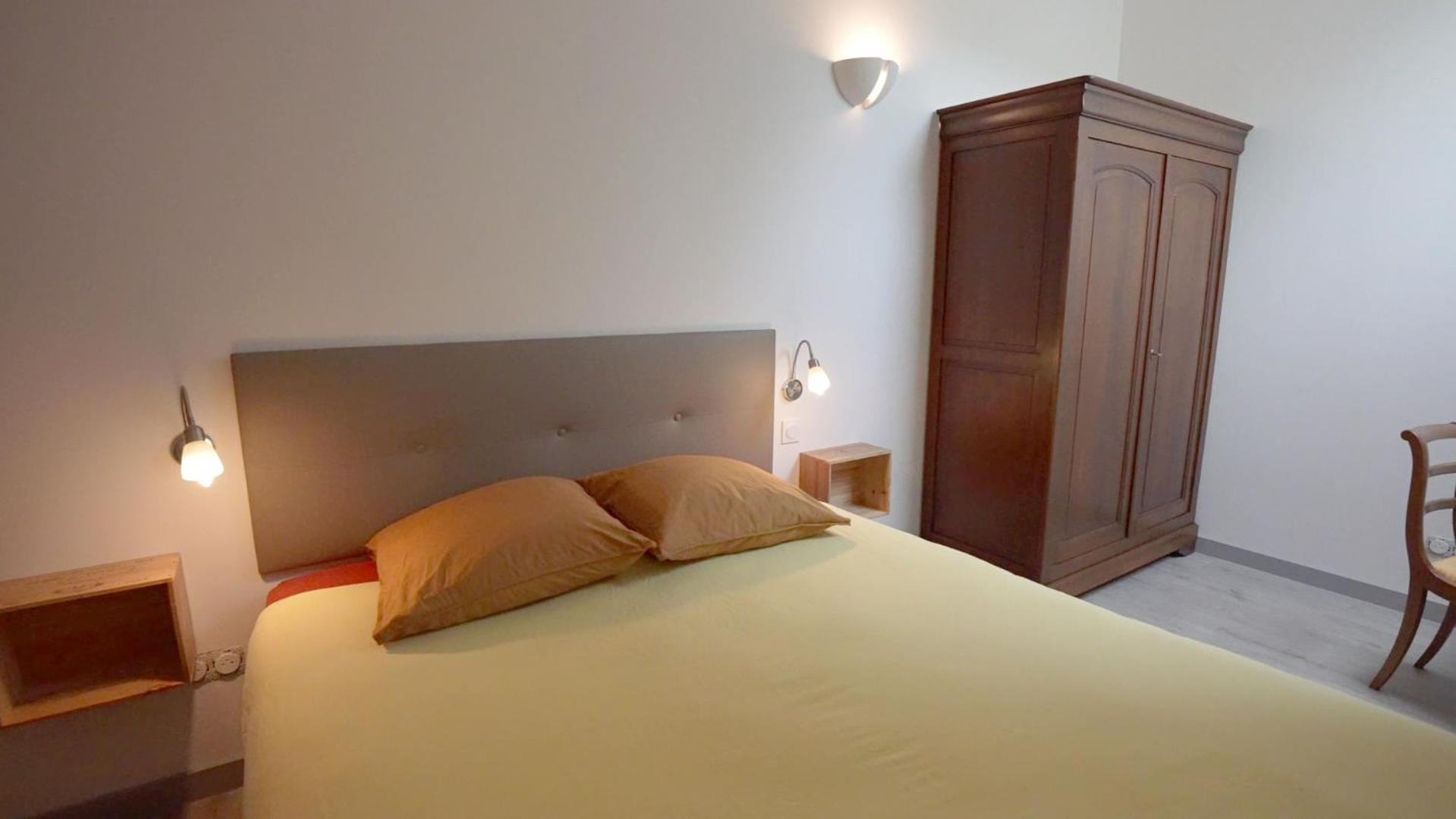 Le Potager Bed & Breakfast Saint-Georges-de-Monclard Exterior photo